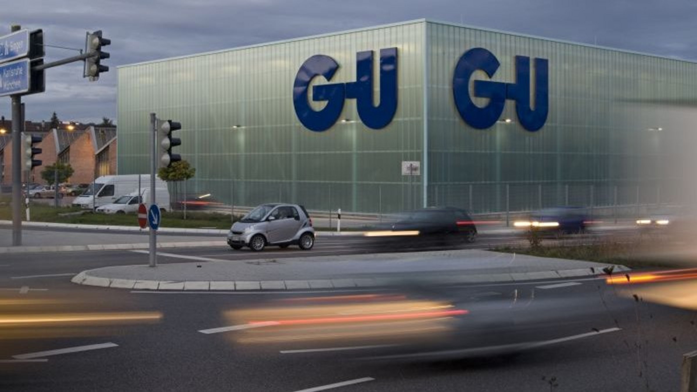 GU